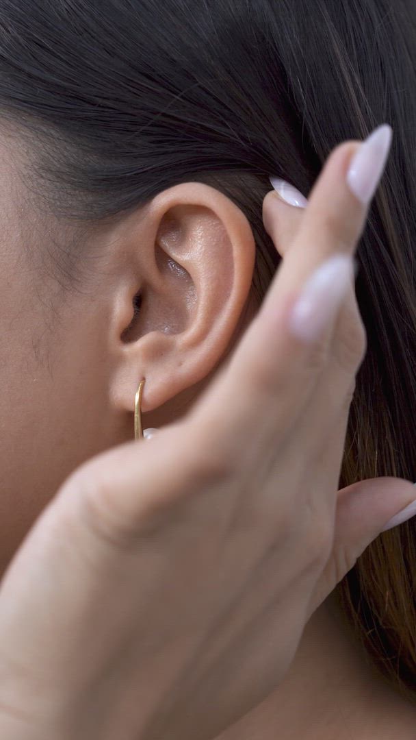 Nested Pearl Earrings in Gold-Plated 925 Sterling Silver