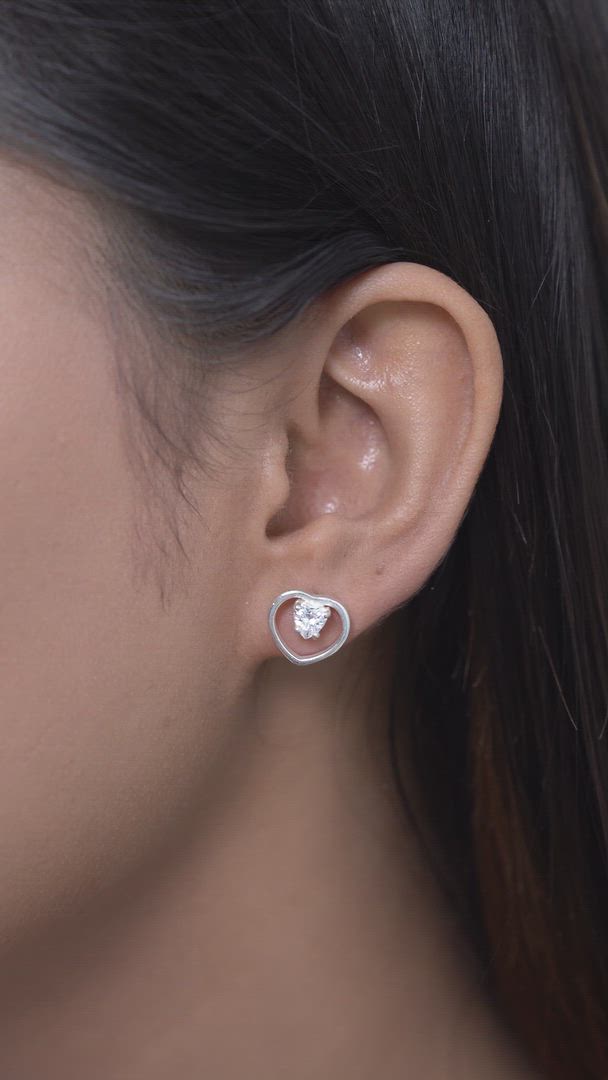 Beloved Heart Solitaire Stud Earrings in 925 Sterling Silver