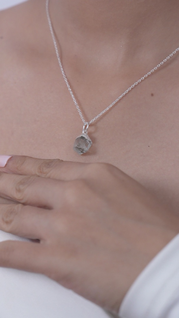 Rough Cut Green Amethyst Locket Pendant in 925 Sterling Silver